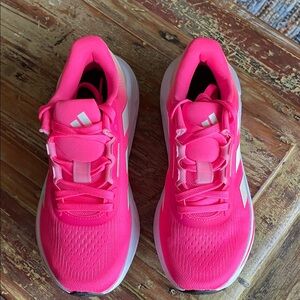 Adidas Women's Bright Pink Athletic Shoes